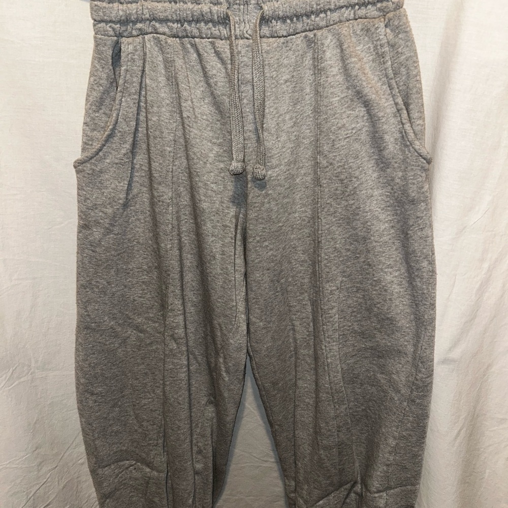 Women’s Gray Jogger Pants